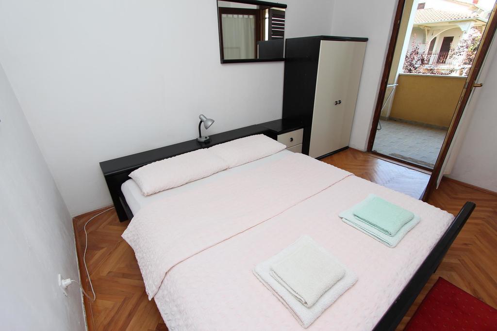 Apartments Lora Rovinj Luaran gambar