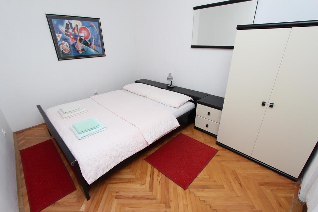 Apartments Lora Rovinj Luaran gambar