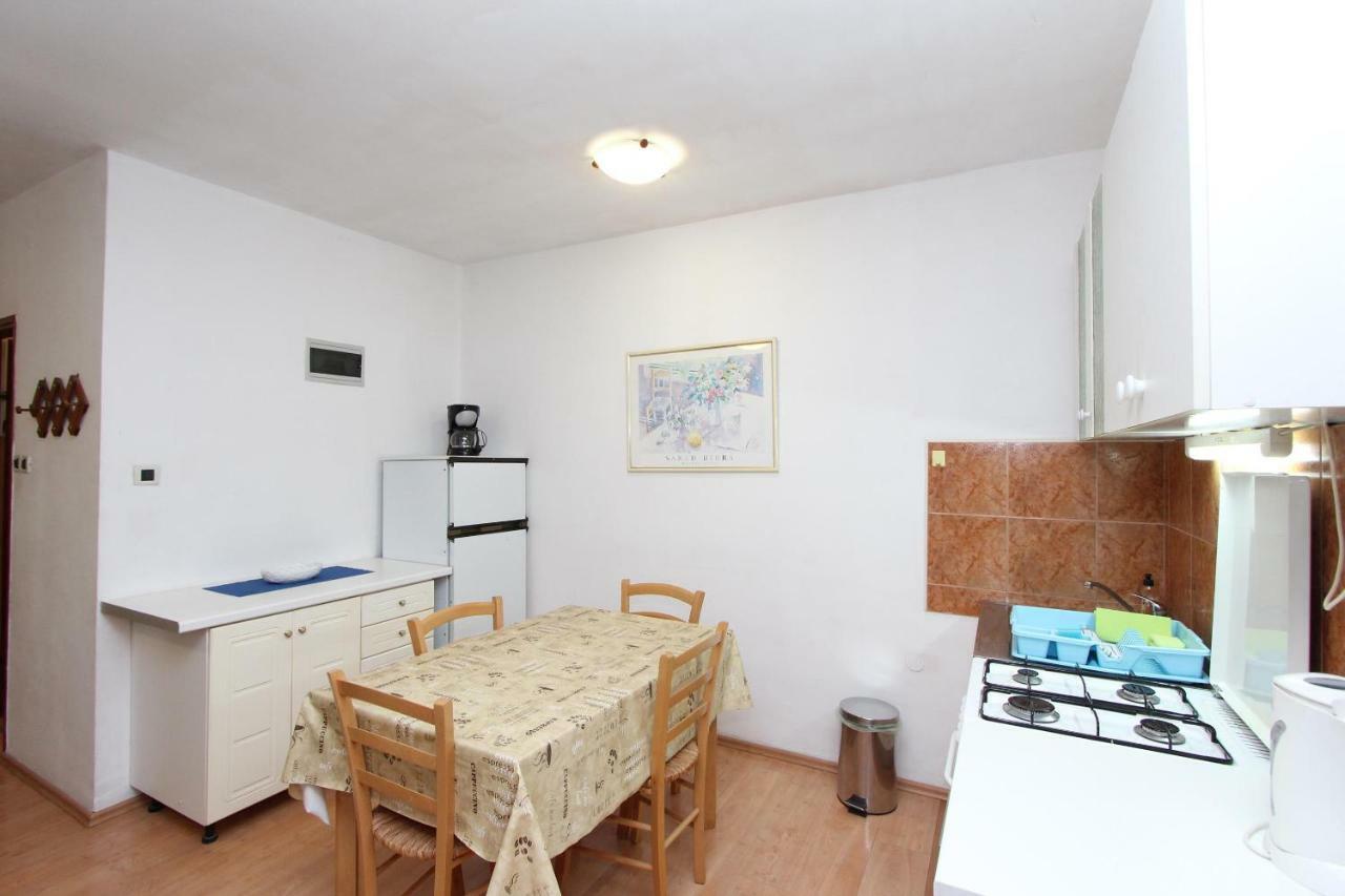 Apartments Lora Rovinj Luaran gambar