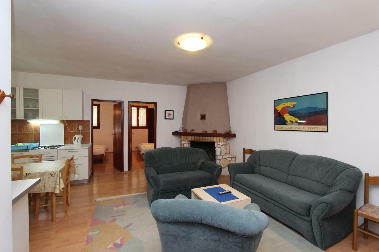 Apartments Lora Rovinj Luaran gambar