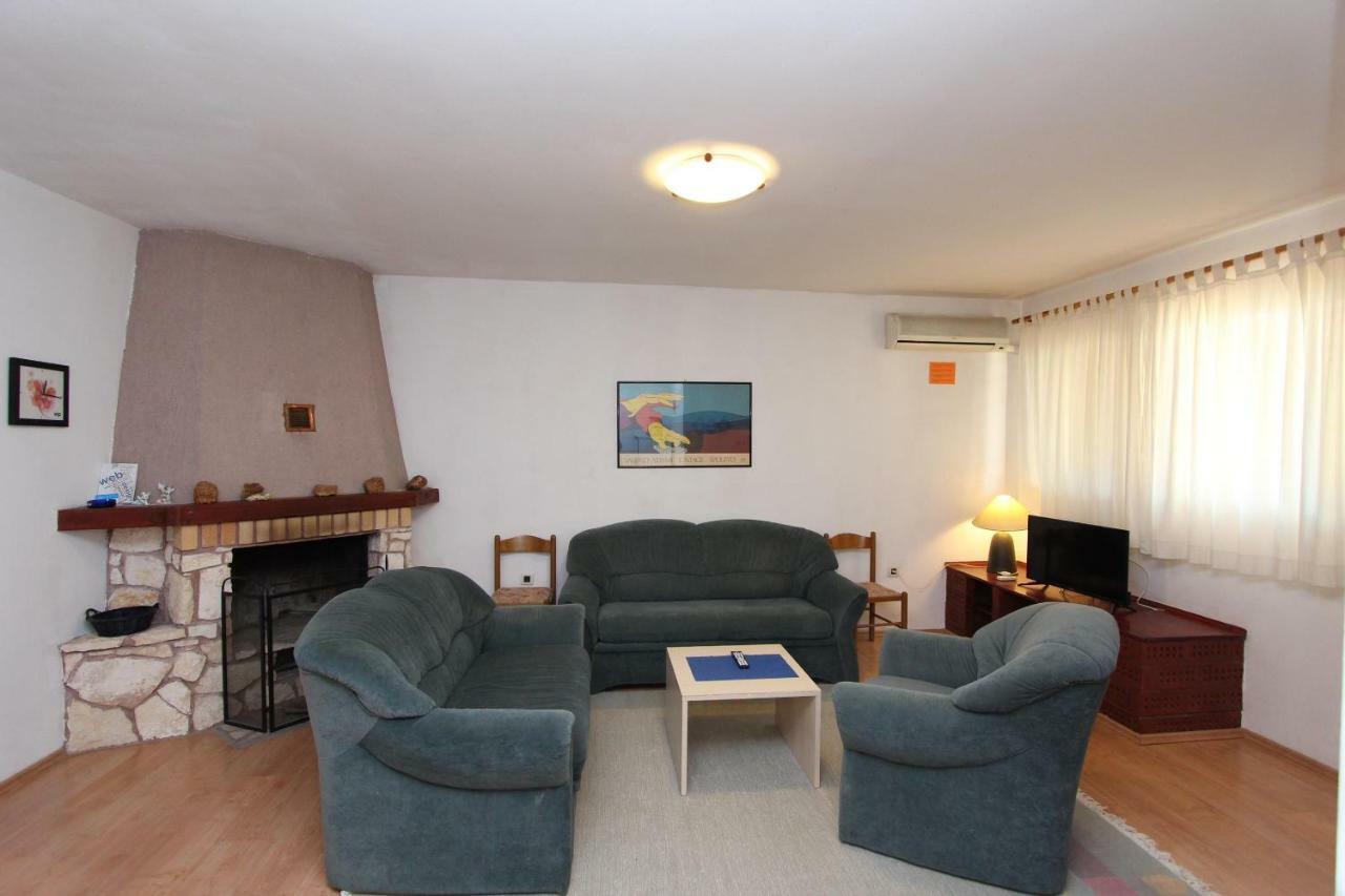 Apartments Lora Rovinj Luaran gambar