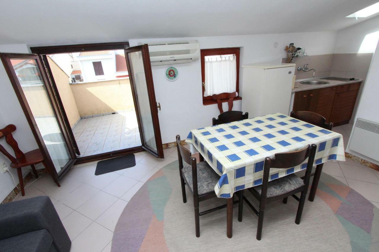 Apartments Lora Rovinj Luaran gambar